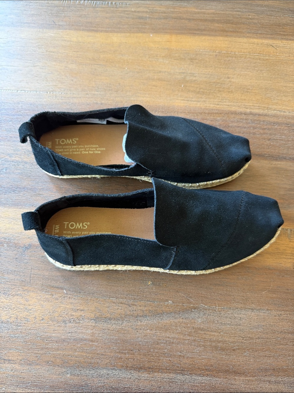 Women’s Toms Black Slip-On Espadrille Loafers Size 8.5 - Picture 2 of 6